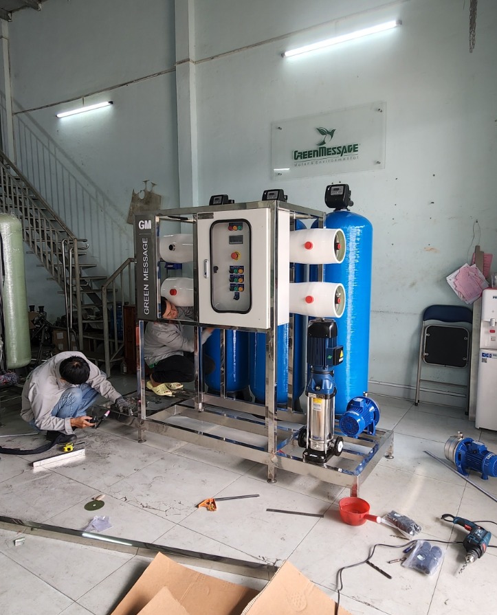 Máy lọc nước ro công nghiệp 2000 lít